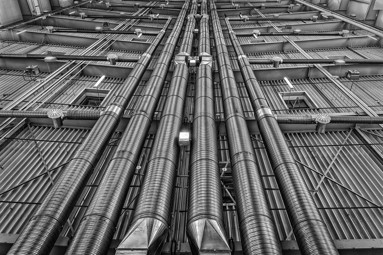 Underfloor heating pipe network prepared for a large installation